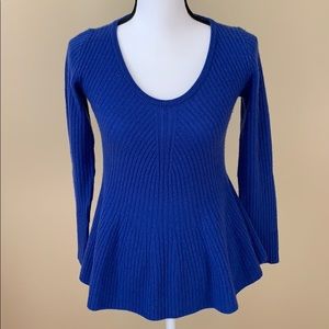 Neiman Marcus Cashmere Royal Blue Sweater Small